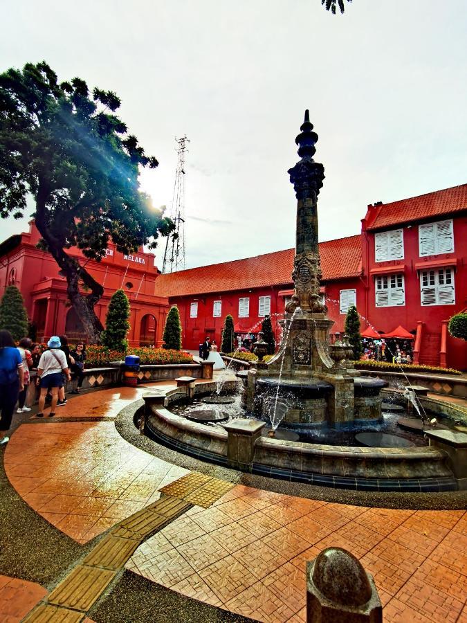 Bandar Melaka Family Bungalow Private Pool Bbq Wifi Netflix エクステリア 写真