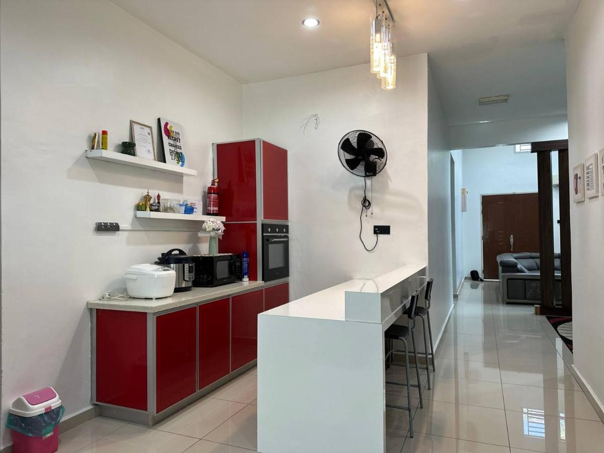 Bandar Melaka Family Bungalow Private Pool Bbq Wifi Netflix エクステリア 写真