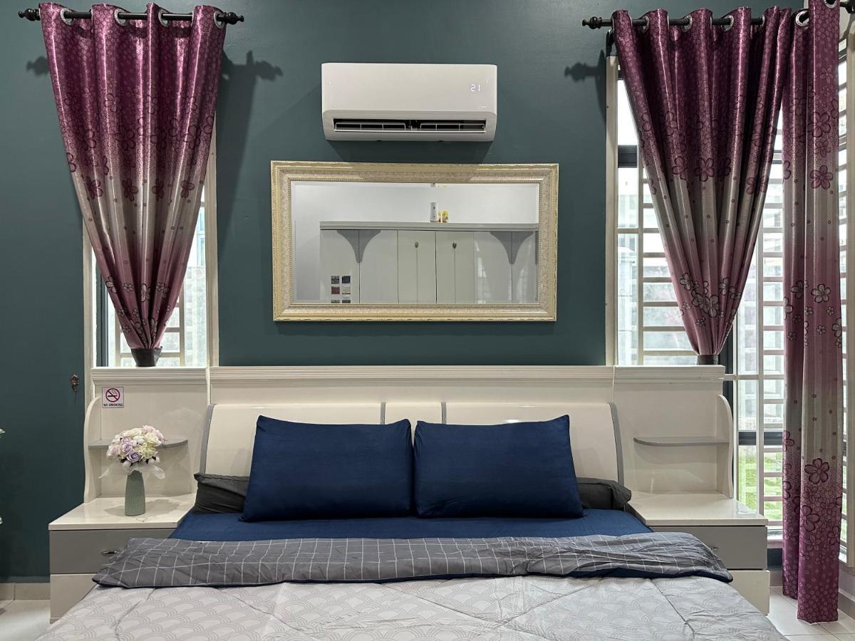 Bandar Melaka Family Bungalow Private Pool Bbq Wifi Netflix エクステリア 写真