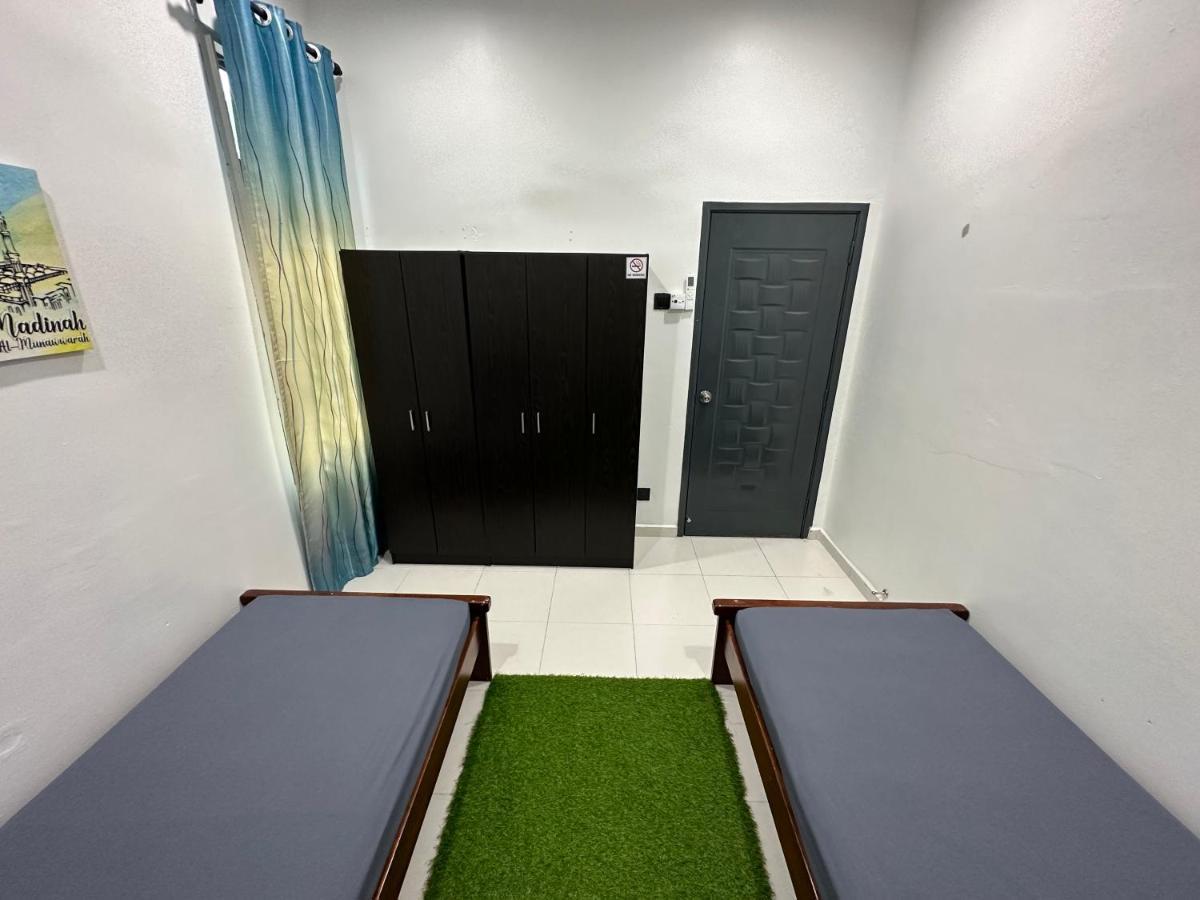 Bandar Melaka Family Bungalow Private Pool Bbq Wifi Netflix エクステリア 写真